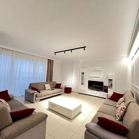 Glamour Apartment