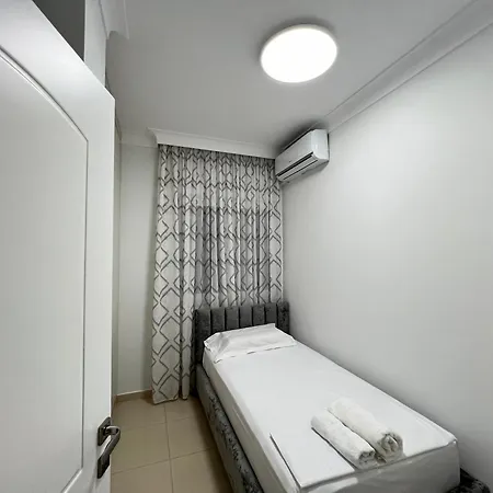 Apartment Glamour *